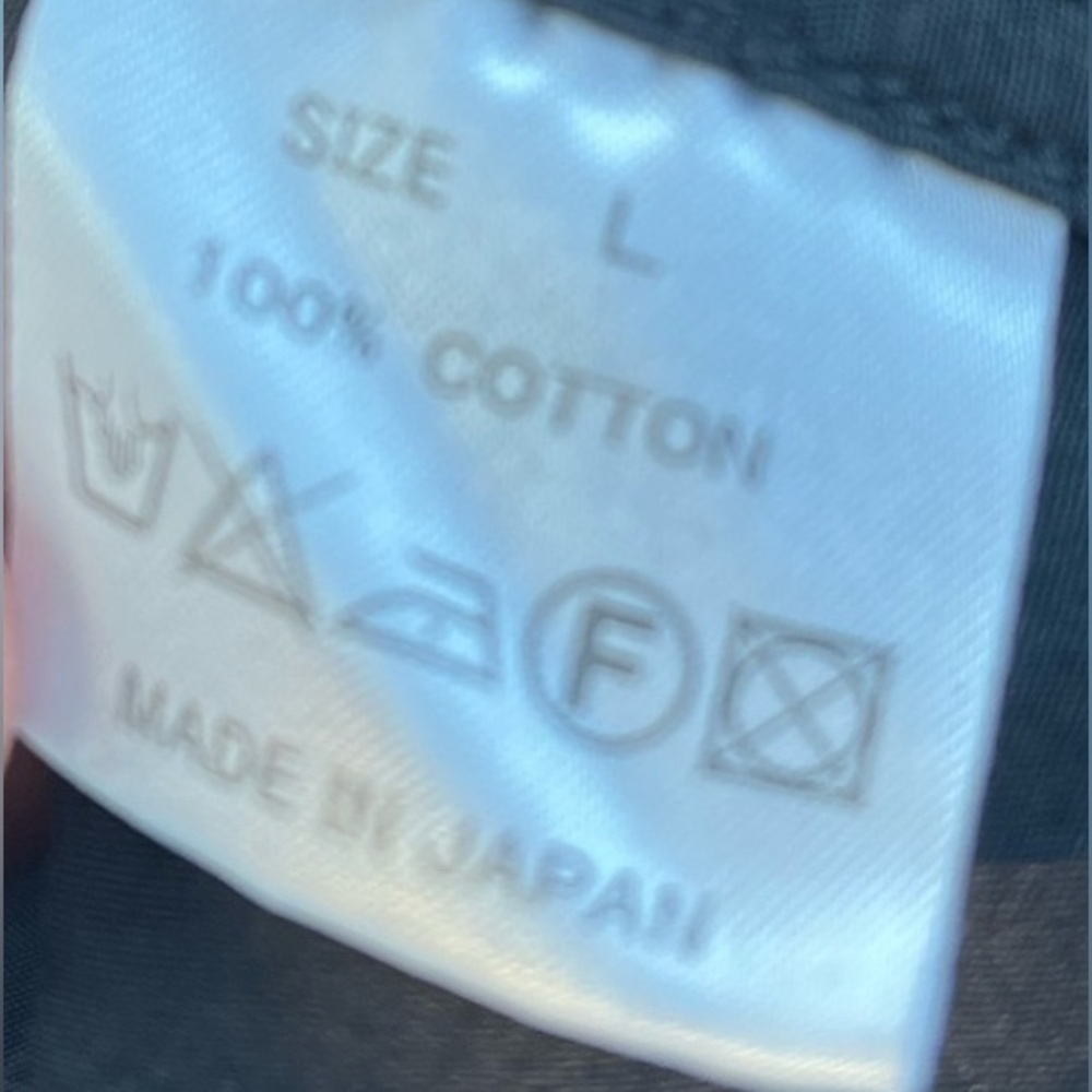 Preowned Vlone Original  Famous A$AP Rocky Raper  Designed  Dress Button Up . - Picture 8 of 13